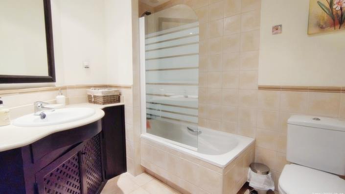 Image No.24-3 Bed Villa for sale