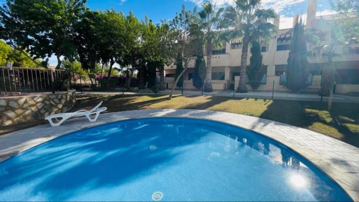 Image No.40-2 Bed Apartment for sale