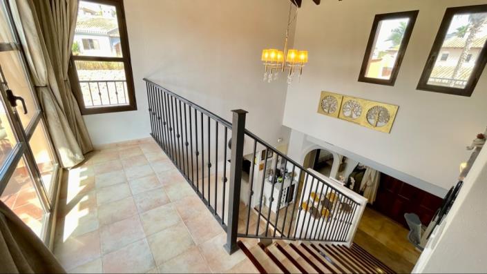 Image No.29-3 Bed Villa for sale