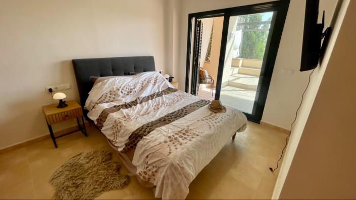 Image No.23-2 Bed Apartment for sale