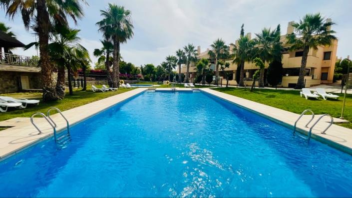 Image No.27-2 Bed Apartment for sale