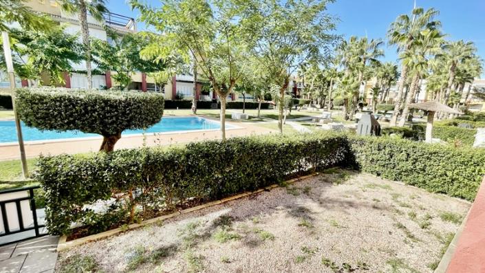 Image No.20-2 Bed Apartment for sale