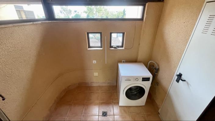 Image No.17-3 Bed Villa for sale