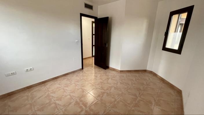 Image No.38-3 Bed Villa for sale