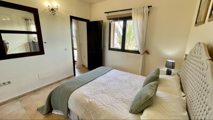 Image No.41-3 Bed Villa for sale