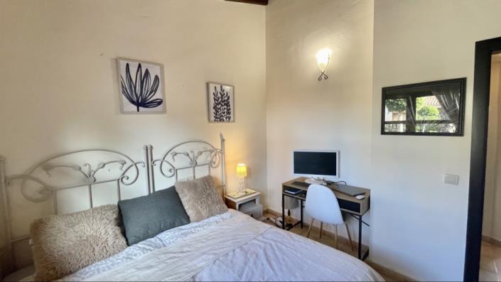 Image No.47-3 Bed Villa for sale