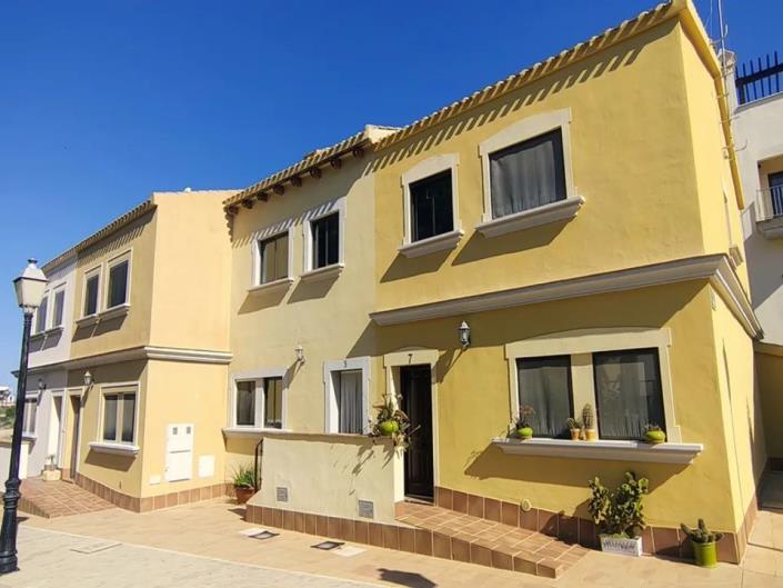 Image No.4-3 Bed Villa for sale