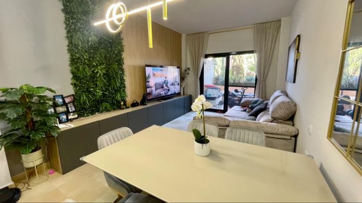 Image No.10-2 Bed Apartment for sale