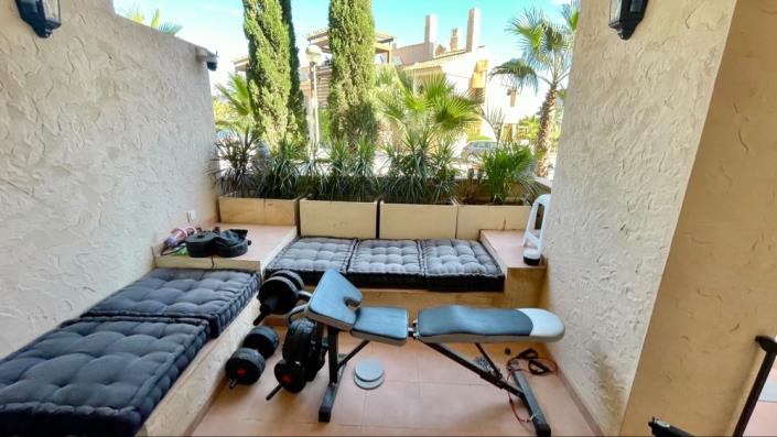 Image No.32-2 Bed Apartment for sale