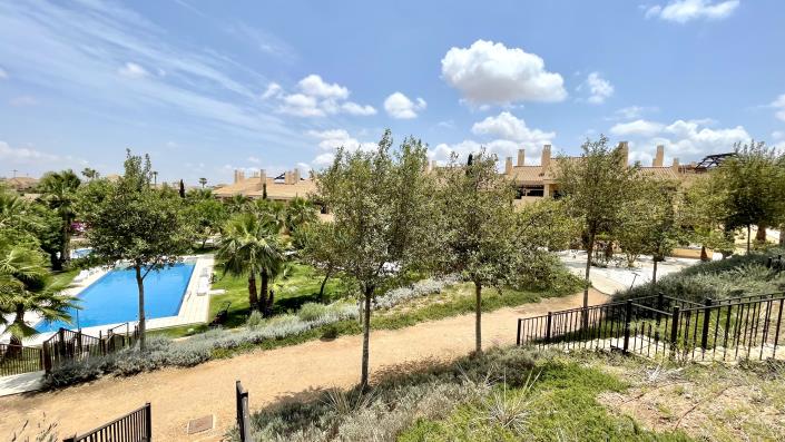 Image No.5-2 Bed Apartment for sale