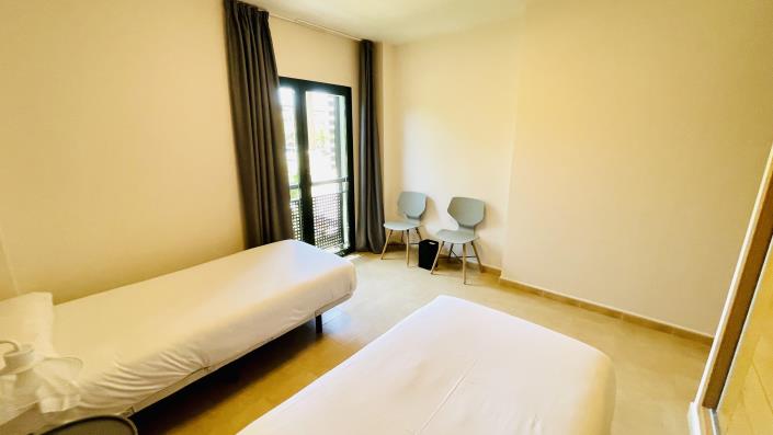 Image No.34-2 Bed Apartment for sale