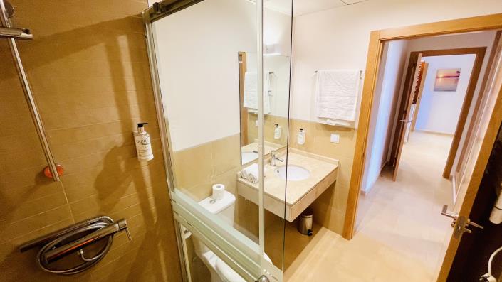 Image No.37-2 Bed Apartment for sale