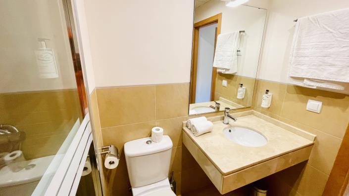 Image No.38-2 Bed Apartment for sale