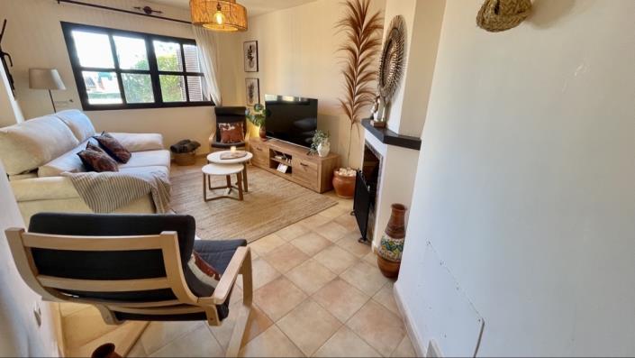 Image No.4-3 Bed Villa for sale