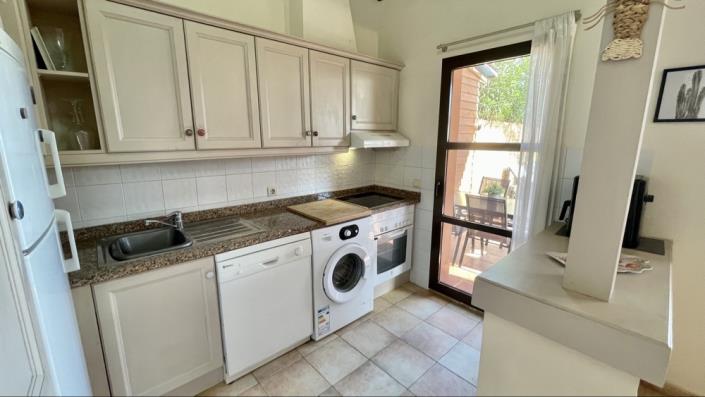 Image No.12-3 Bed Villa for sale