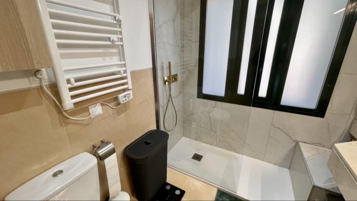 Image No.30-3 Bed Apartment for sale