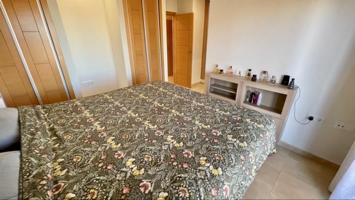 Image No.29-3 Bed Apartment for sale