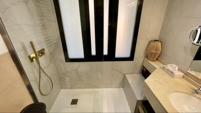 Image No.32-3 Bed Apartment for sale