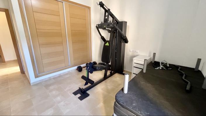 Image No.43-3 Bed Apartment for sale