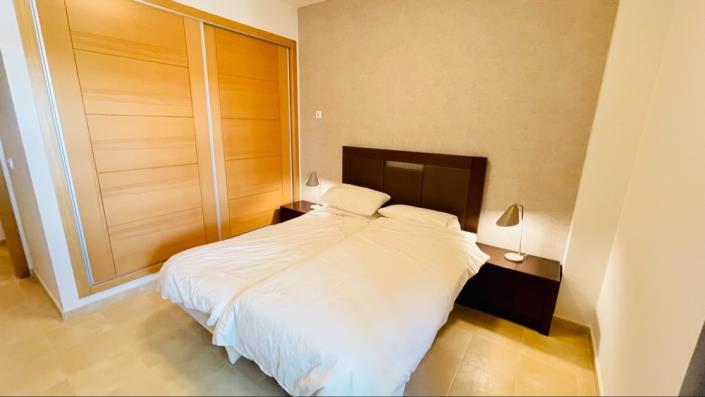 Image No.32-2 Bed Apartment for sale