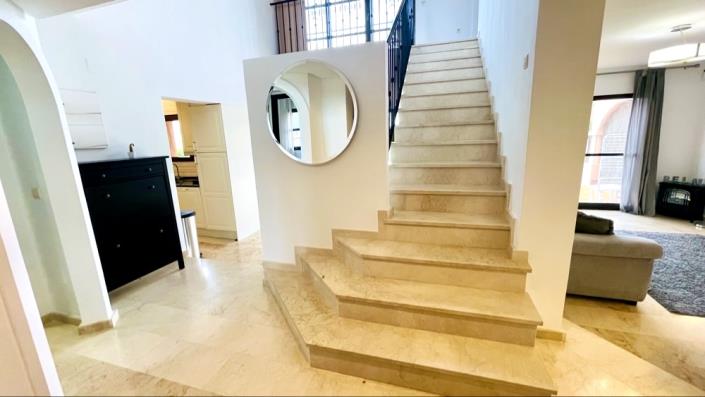 Image No.4-3 Bed Villa for sale