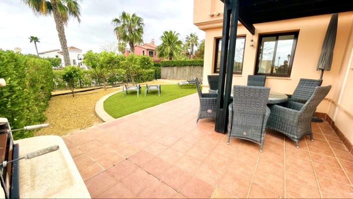 Image No.18-3 Bed Villa for sale