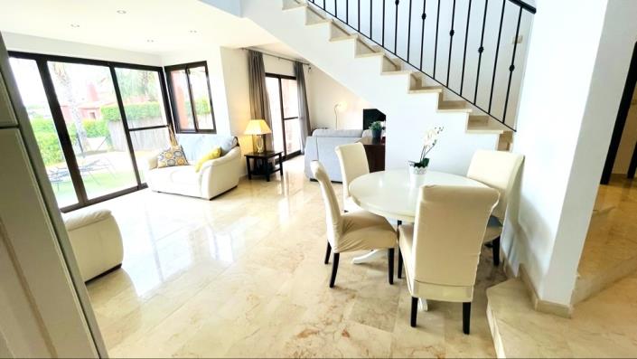 Image No.24-3 Bed Villa for sale