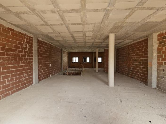 Image No.31-2 Bed Commercial for sale