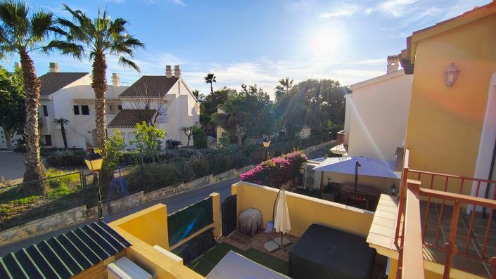 Image No.20-3 Bed Villa for sale