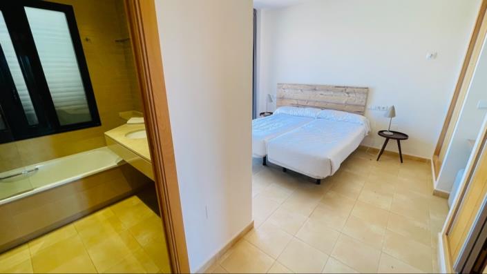 Image No.19-2 Bed Apartment for sale