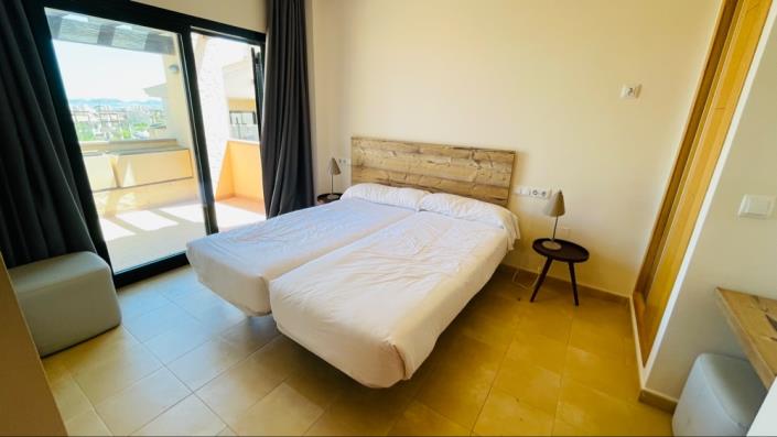 Image No.25-2 Bed Apartment for sale