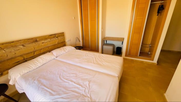 Image No.29-2 Bed Apartment for sale