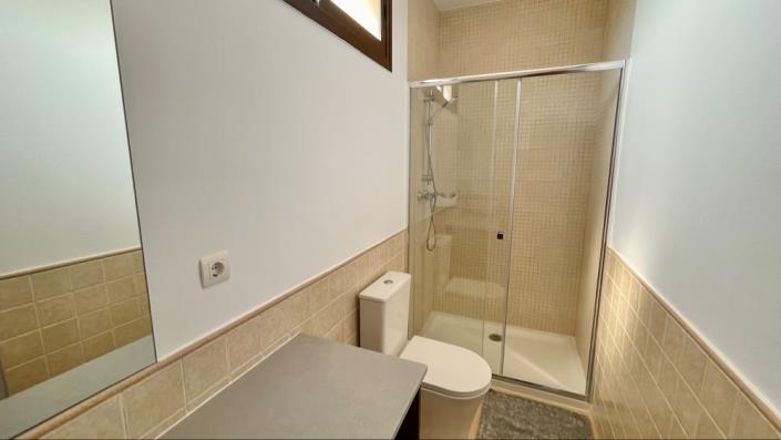 Image No.30-2 Bed Villa for sale