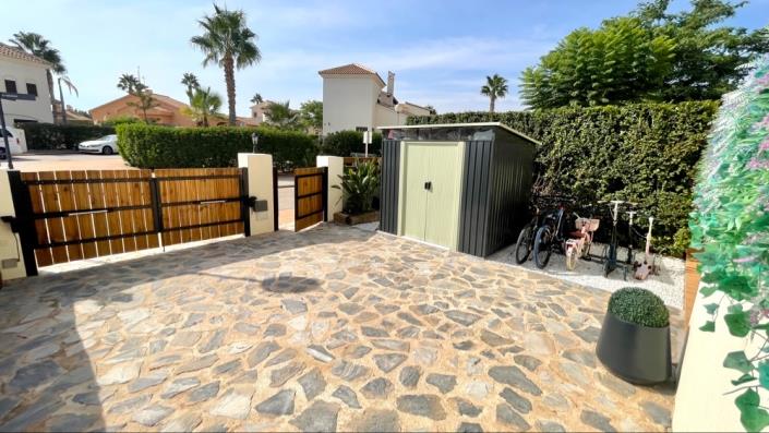 Image No.46-2 Bed Villa for sale