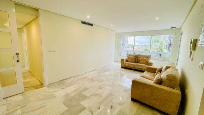 Image No.3-3 Bed Apartment for sale