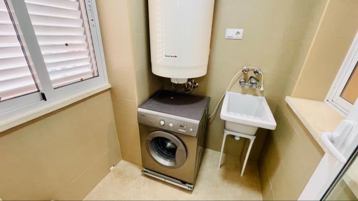 Image No.15-3 Bed Apartment for sale