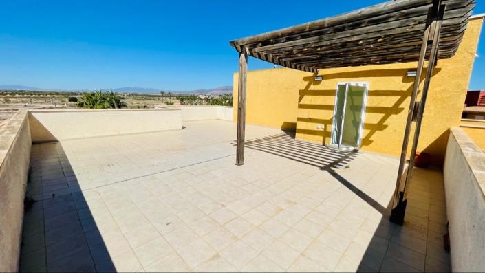 Image No.44-3 Bed Apartment for sale