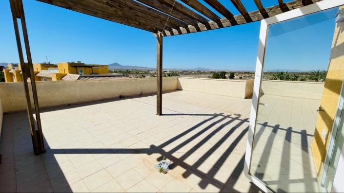 Image No.45-3 Bed Apartment for sale