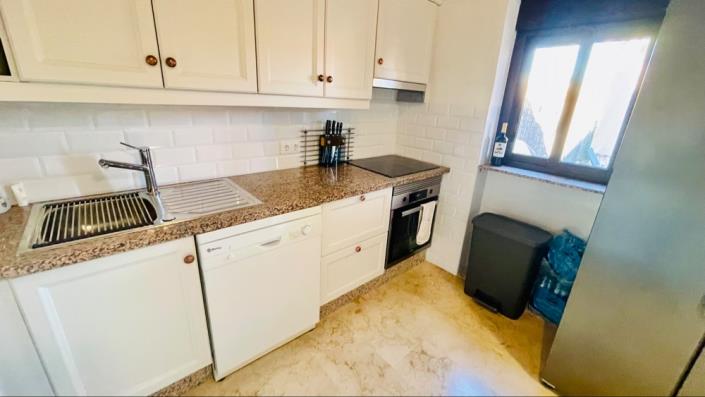 Image No.20-3 Bed Villa for sale