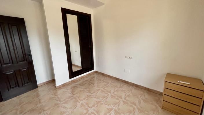 Image No.32-3 Bed Villa for sale