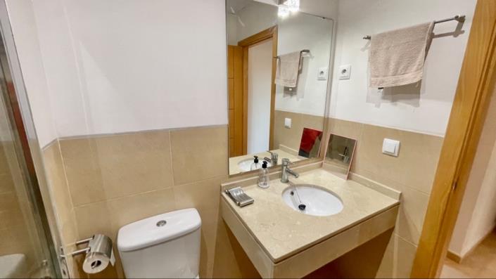 Image No.32-2 Bed Apartment for sale