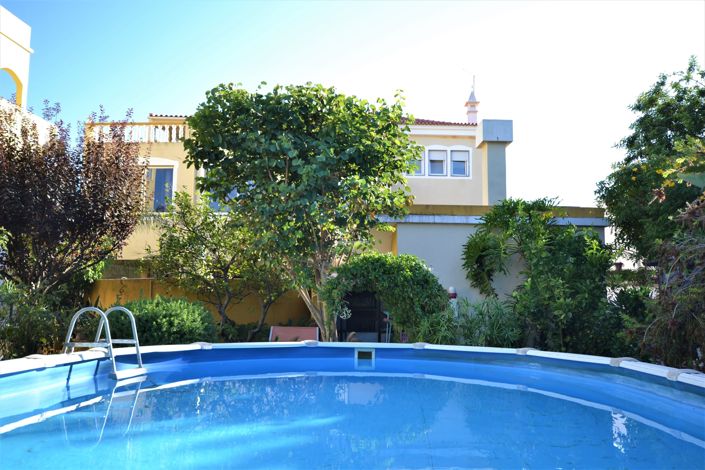 Image No.24-3 Bed Property for sale