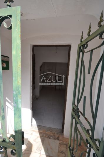 Image No.34-3 Bed Townhouse for sale