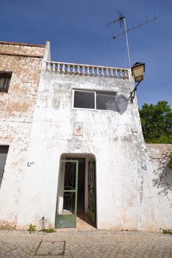 Image No.6-3 Bed Townhouse for sale