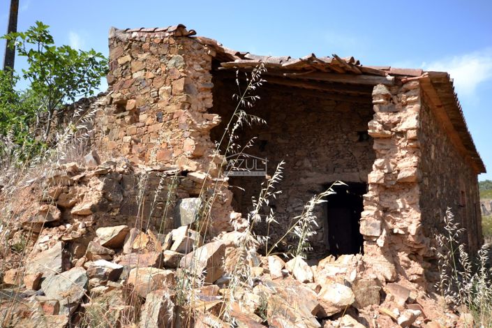 Image No.18-3 Bed Plot for sale