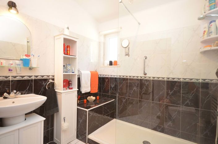 Image No.16-3 Bed Villa for sale