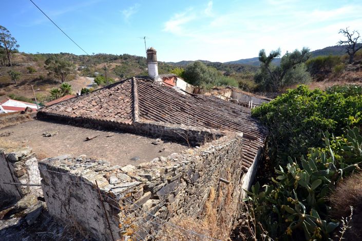 Image No.8-Terrain de 4 chambres à vendre à Loule