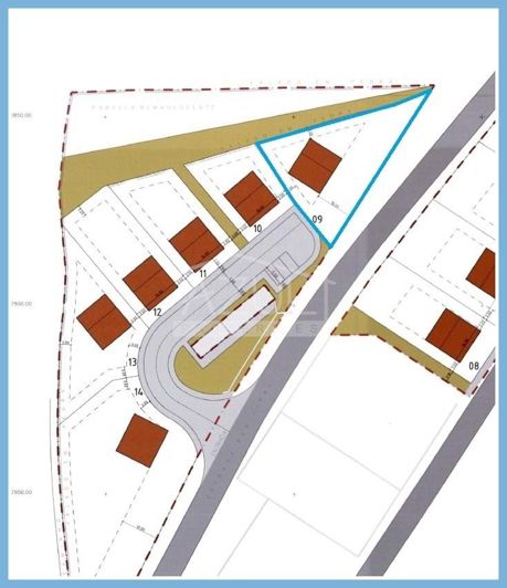 Image No.5-3 Bed Land for sale