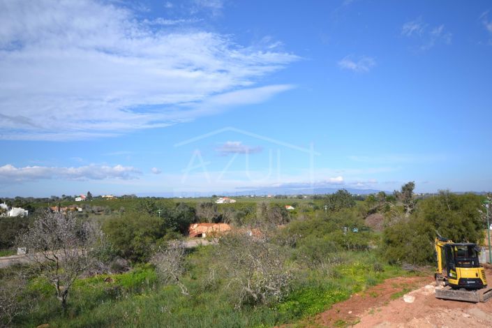 Image No.14-3 Bed Land for sale