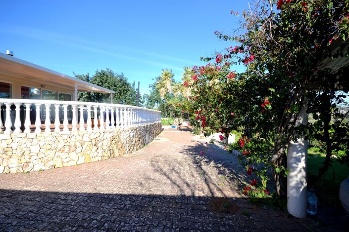 Image No.31-2 Bed Villa for sale